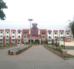 Sri Sai College of E...
